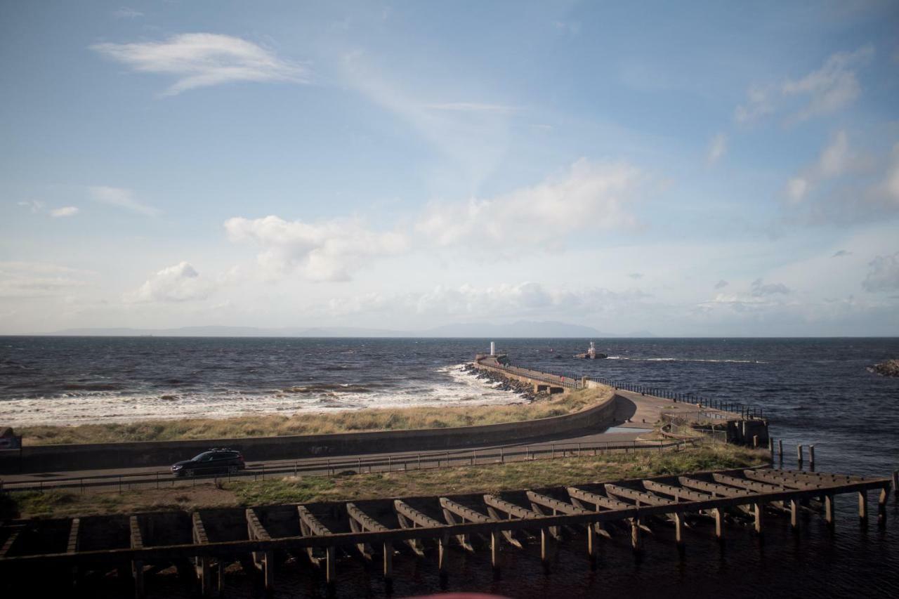 No27 Ayr Beach - Coorie Doon Stays Eksteriør bilde